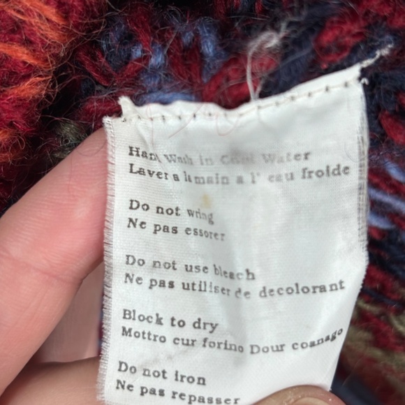 YETI Nepal Wool Cardigan XL Hand Knit Red Fair Isle Chunky Christmas Granny Ski - Picture 7 of 11